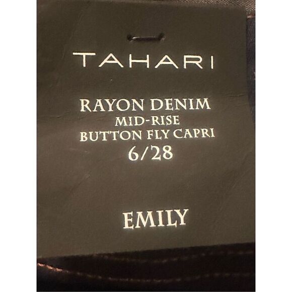 TAHARI Emily SKINNY BUTTON DENIM capri JEANS size 6 BNWT - Picture 9 of 11